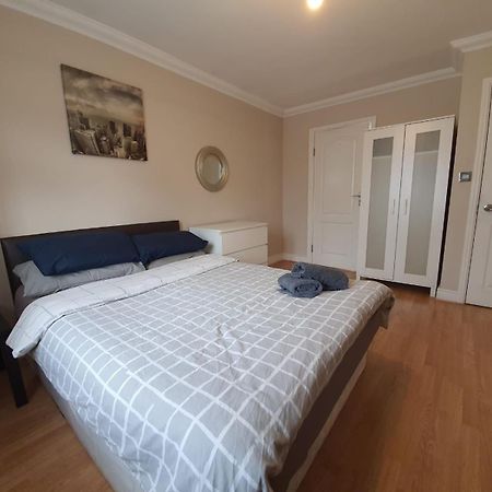 Eastwood Rooms Goodmayes Eksteriør billede
