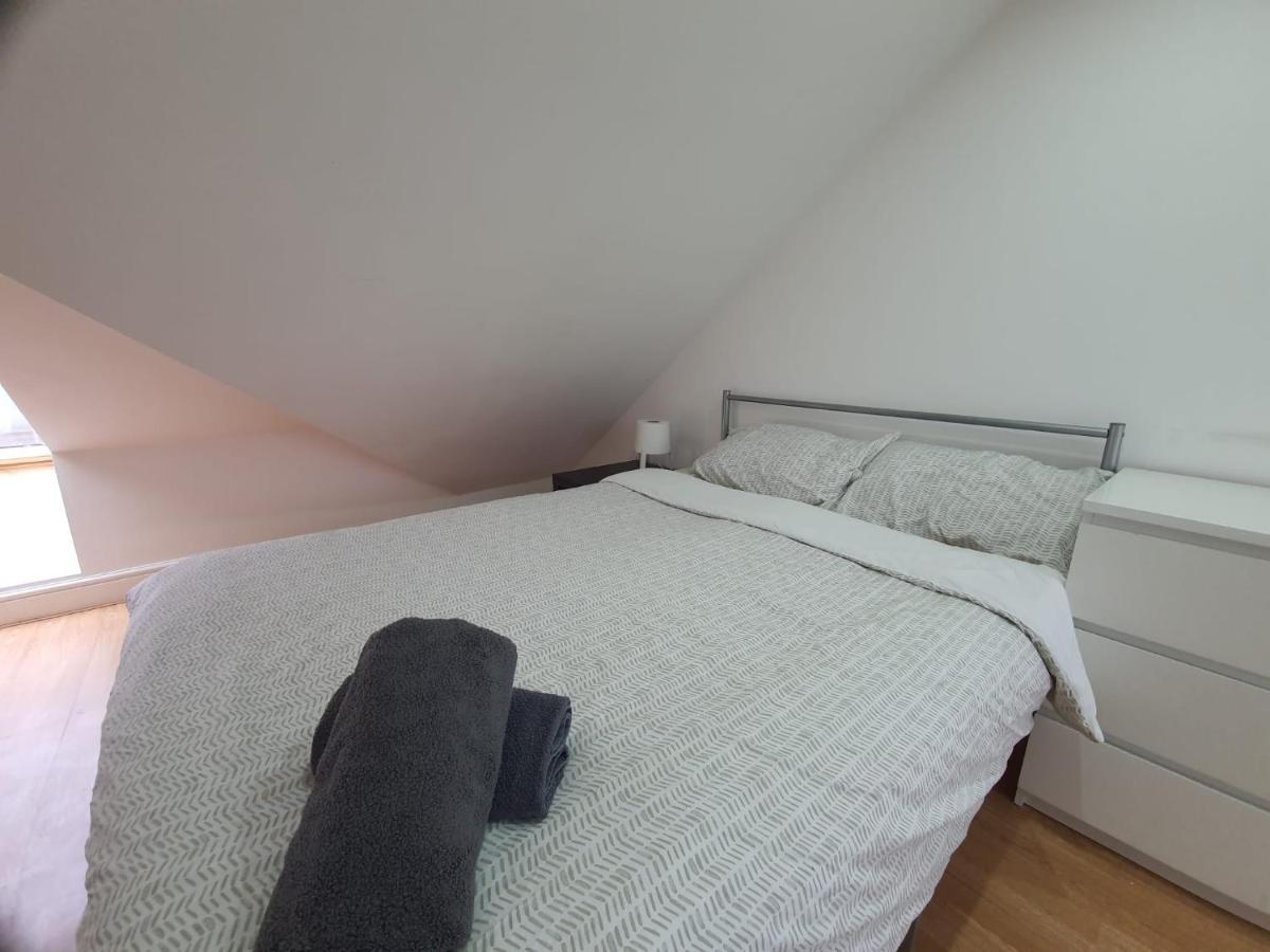 Eastwood Rooms Goodmayes Eksteriør billede